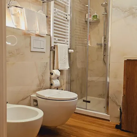 Little Paradise - - 2 Minuti Dal 阿罗纳